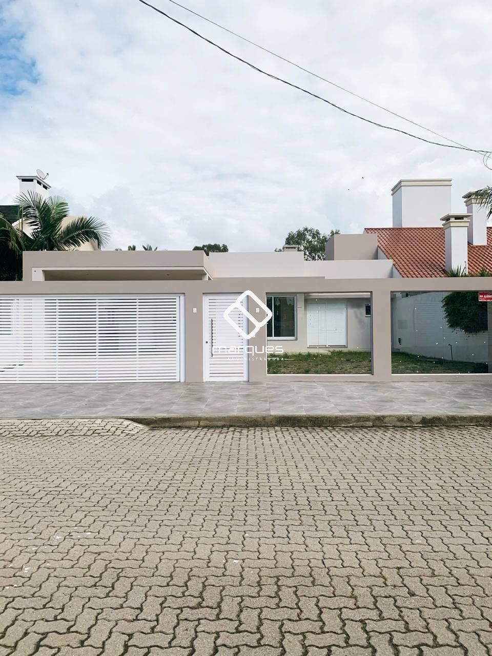 Casa 3 quartos  no bairro Laranjal