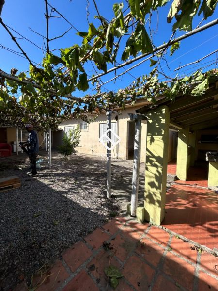 Casa 3 quartos  no bairro Três Vendas