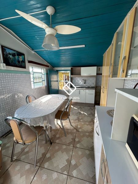 Casa 3 quartos  no bairro Três Vendas