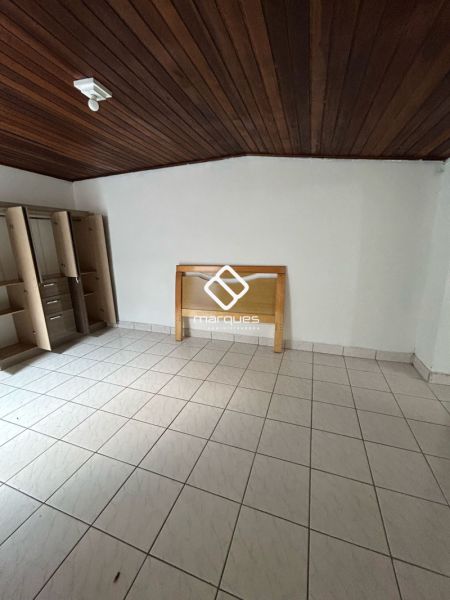 Casa 3 quartos  no bairro Três Vendas