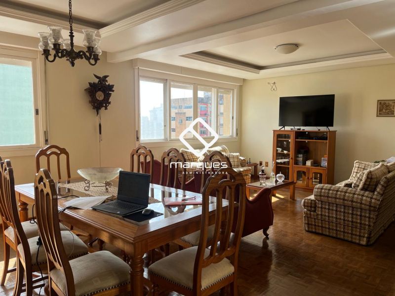 Apartamento 2 quartos  no bairro Centro