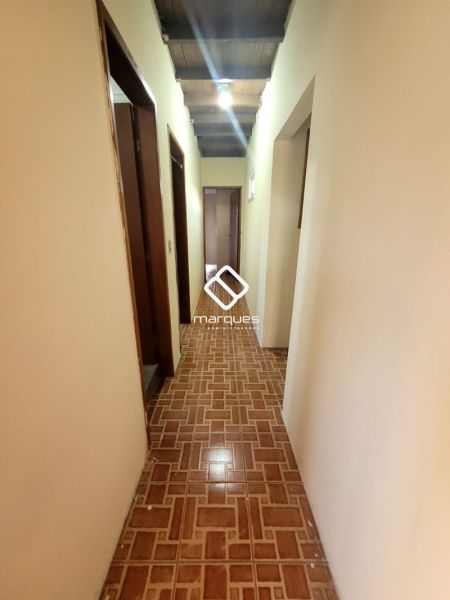 Casa 3 quartos  no bairro Laranjal