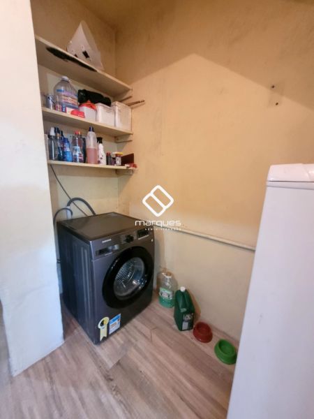 Casa 3 quartos  no bairro Laranjal