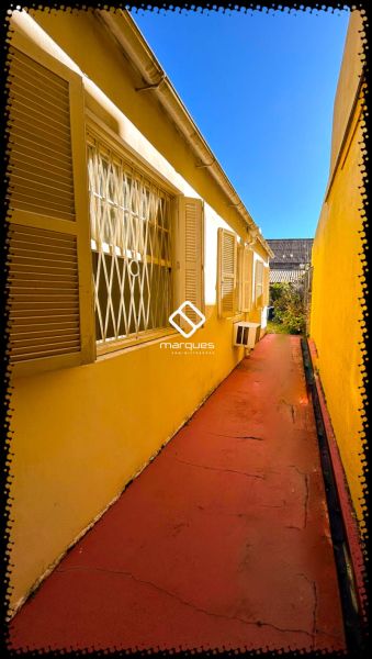Casa 3 quartos  no bairro Centro