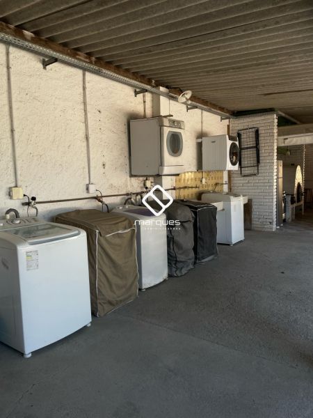 Apartamento 2 quartos  no bairro Laranjal