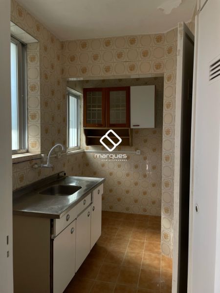 Apartamento 2 quartos  no bairro Laranjal