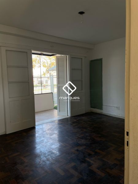 Apartamento 2 quartos  no bairro Laranjal