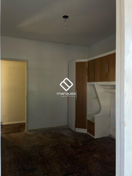 Apartamento 2 quartos  no bairro Laranjal