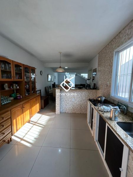 Casa 4 quartos  no bairro Fragata