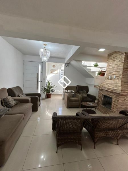 Casa 4 quartos  no bairro Fragata