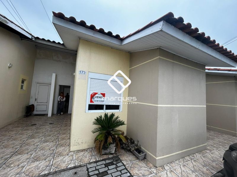 Casa 3 quartos  no bairro Três Vendas