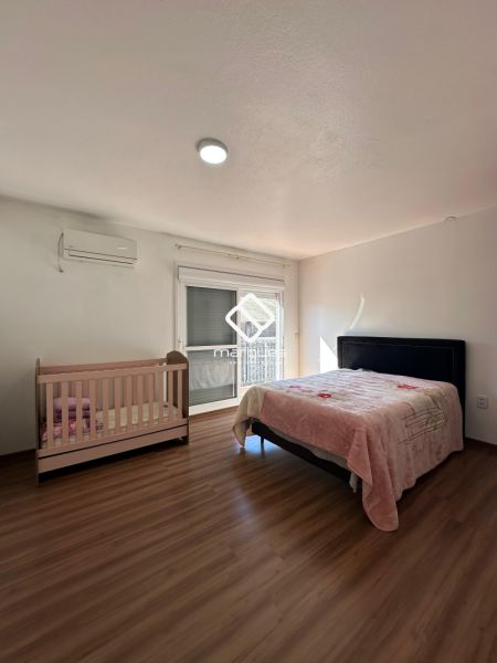 Casa 4 quartos  no bairro Centro
