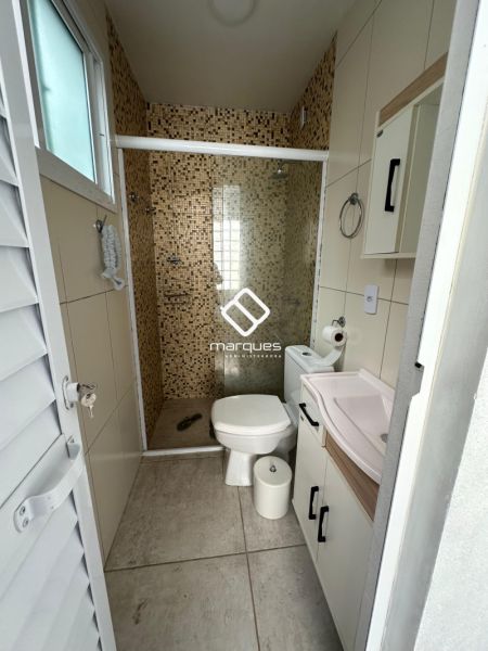 Casa 4 quartos  no bairro Centro