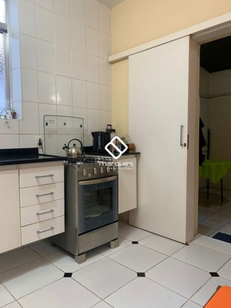 Sobrado 4 quartos  no bairro Centro