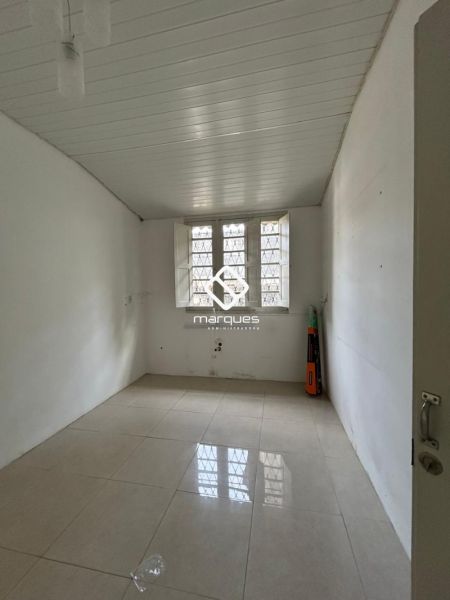 Casa 3 quartos  no bairro Centro
