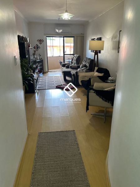 Apartamento 3 quartos  no bairro Centro