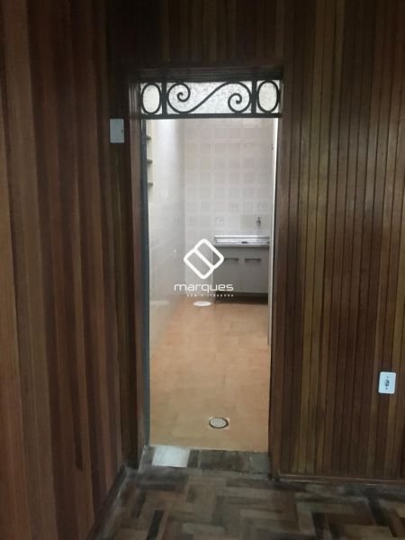 Casa 3 quartos  no bairro Centro
