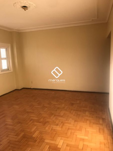 Apartamento 3 quartos  no bairro Centro