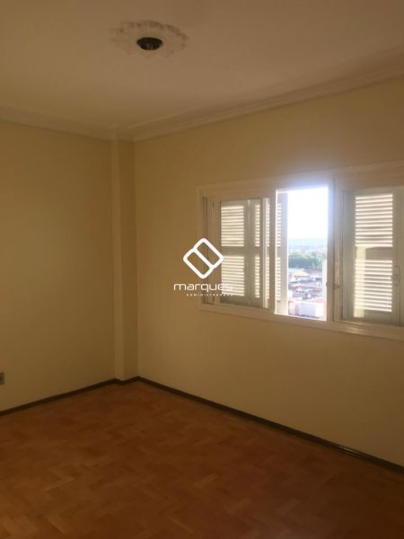Apartamento 3 quartos  no bairro Centro