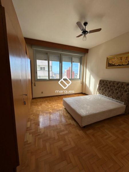 Apartamento 3 quartos  no bairro Centro