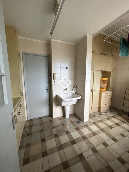 Apartamento 3 quartos  no bairro Centro