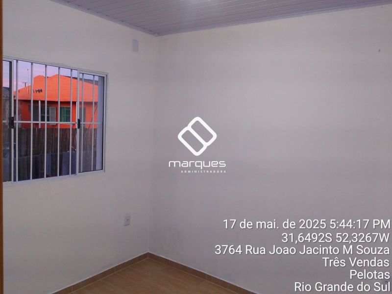 Casa 2 quartos  no bairro Três Vendas