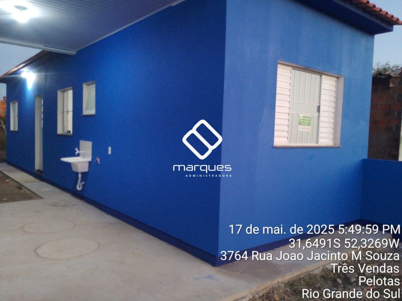 Casa 2 quartos  no bairro Três Vendas