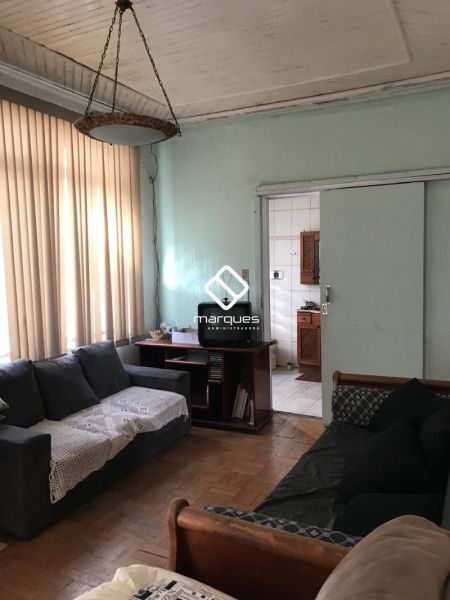 Casa 3 quartos  no bairro Centro