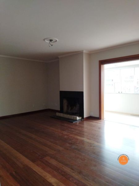 Apartamento 3 quartos  no bairro Centro