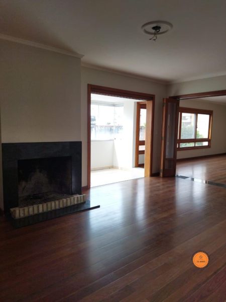 Apartamento 3 quartos  no bairro Centro