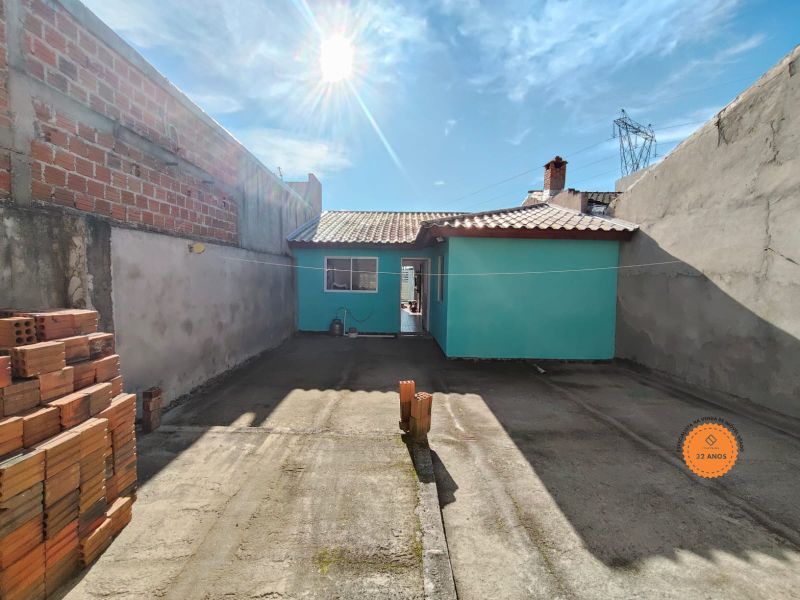 Casa 2 quartos  no bairro Três Vendas