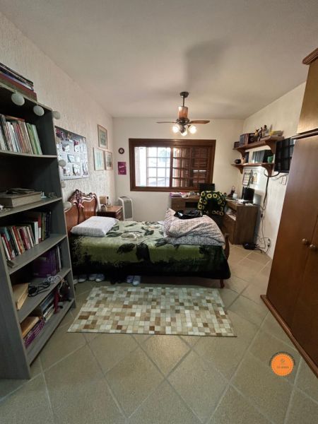 Casa 4 quartos  no bairro Laranjal