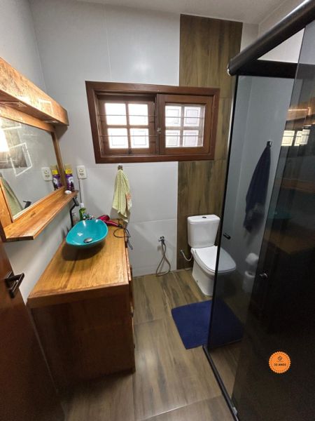 Casa 4 quartos  no bairro Laranjal