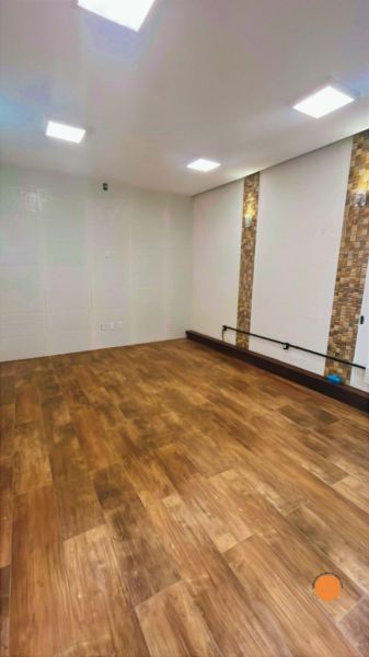 Sala 3 quartos  no bairro Centro