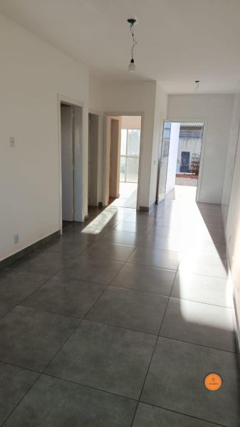 Casa 2 quartos  no bairro Três Vendas