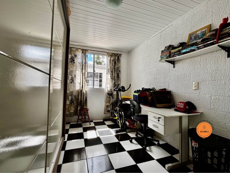 Casa 2 quartos  no bairro Fragata