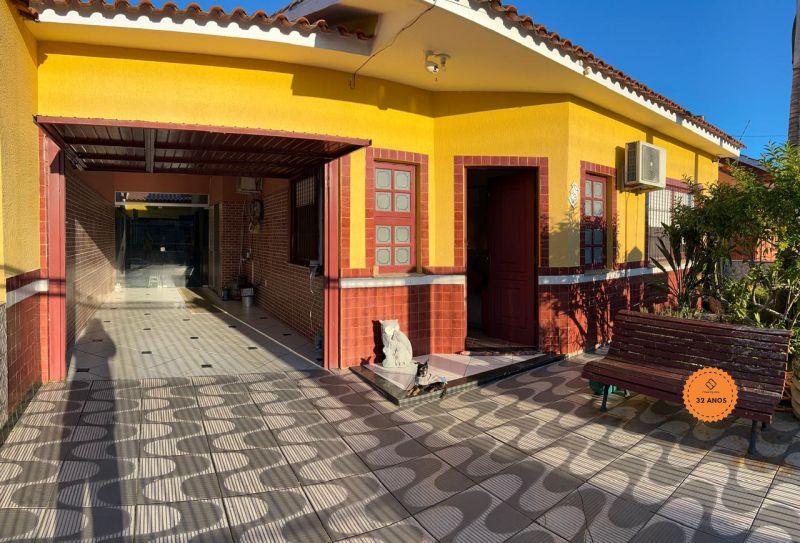 Casa 3 quartos  no bairro Areal