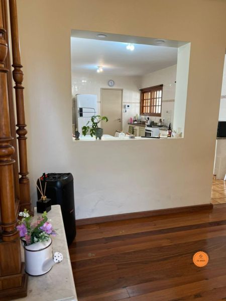 Casa 4 quartos  no bairro Centro