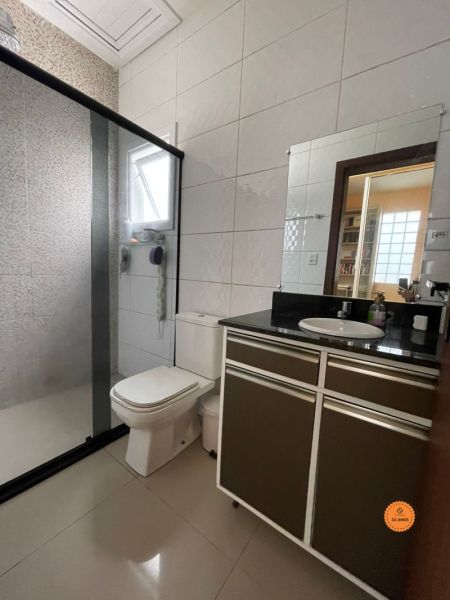 Casa 3 quartos  no bairro Laranjal