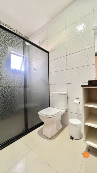 Casa 3 quartos  no bairro Laranjal