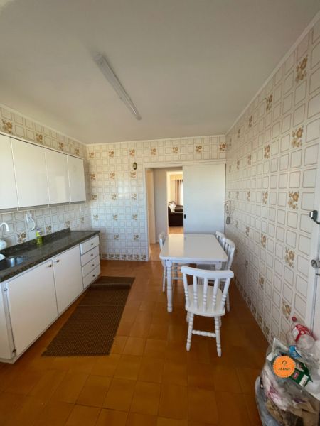 Apartamento 3 quartos  no bairro Centro