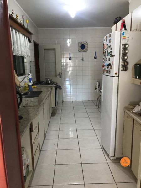 Apartamento 3 quartos  no bairro Centro