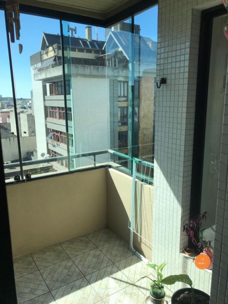 Apartamento 3 quartos  no bairro Centro