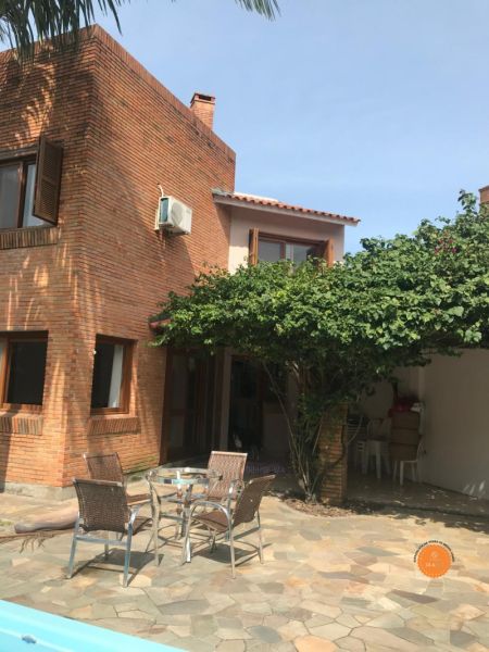 Casa 3 quartos  no bairro Areal