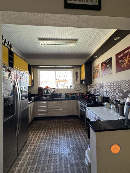 Casa 3 quartos  no bairro Centro