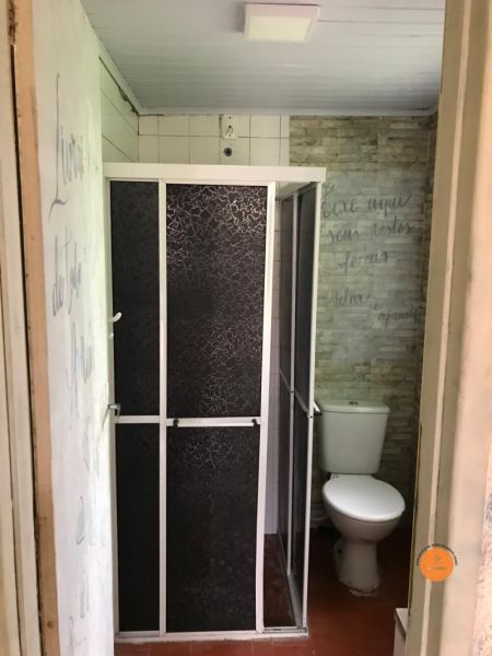 Casa 2 quartos  no bairro Centro