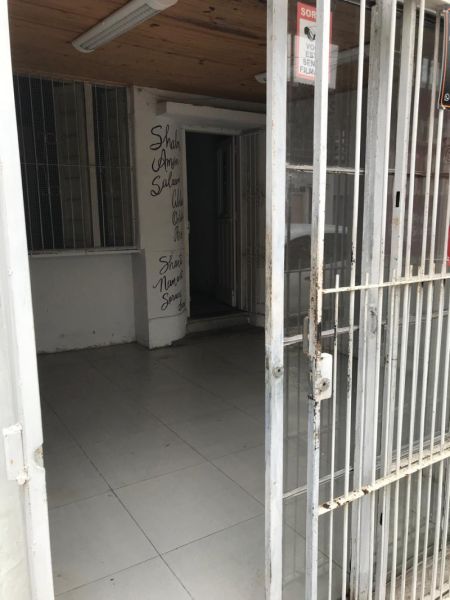 Casa 2 quartos  no bairro Centro