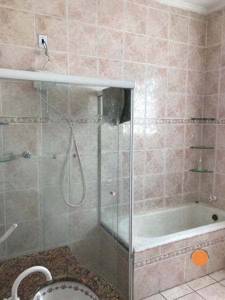 Casa 4 quartos  no bairro Centro