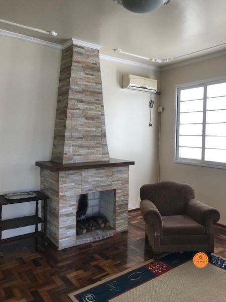Casa 4 quartos  no bairro Centro