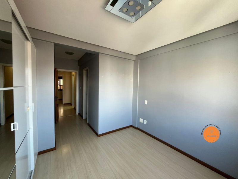 Apartamento 3 quartos  no bairro Centro